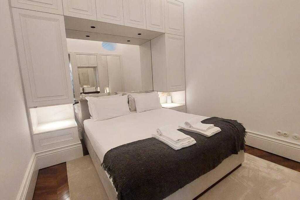 Dream On - Clerigos Tower Apartamento Porto Exterior foto